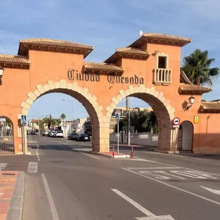 Willa 3 Bed - Sleeps 6 - Private Pool - Parking *